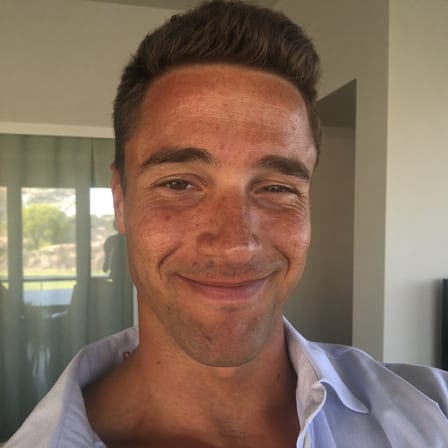 Portrait d'un habitant de Las Cobas après sa demande de devis de diagnostic à Perpignan